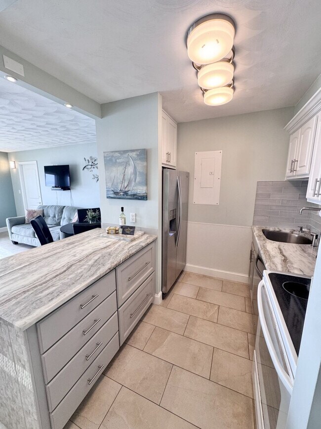 Building Photo - 303 Atlantic Ave