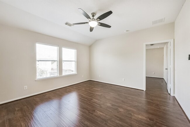 Building Photo - 2601 Hewn Rock Way