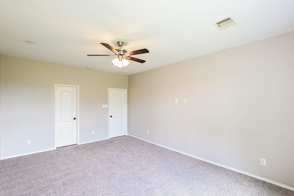 Building Photo - 7615 Shavano Ln