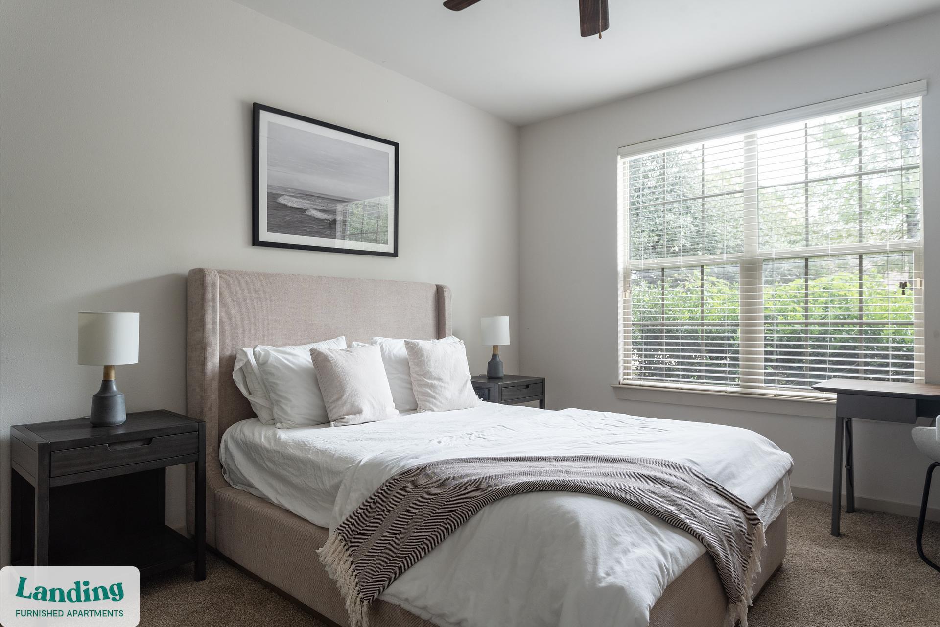 Building Photo - 10800 Lakeline Blvd