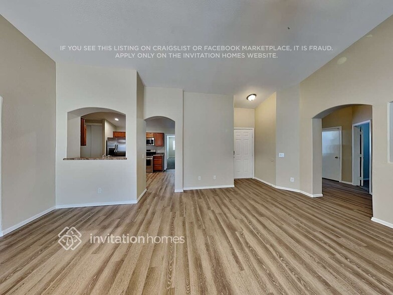 Building Photo - 16090 W Maricopa St