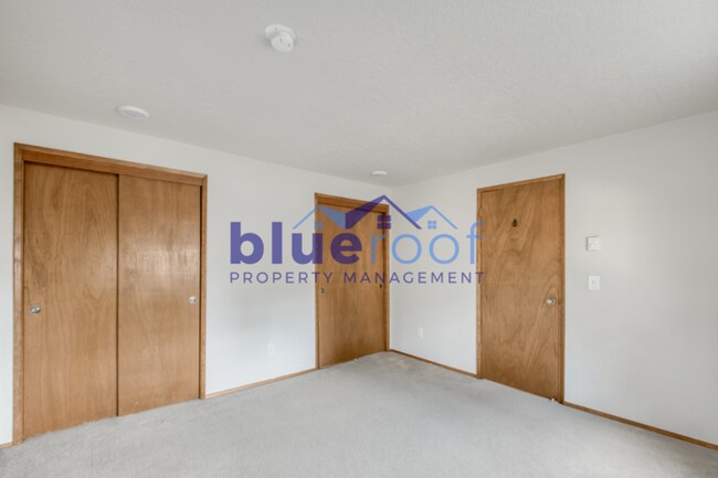 Building Photo - 429 SW 121st Pl