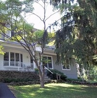 Building Photo - Beautiful Annapolis Home