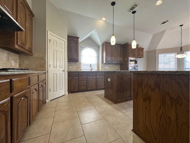 Building Photo - 1128 Coolidge St