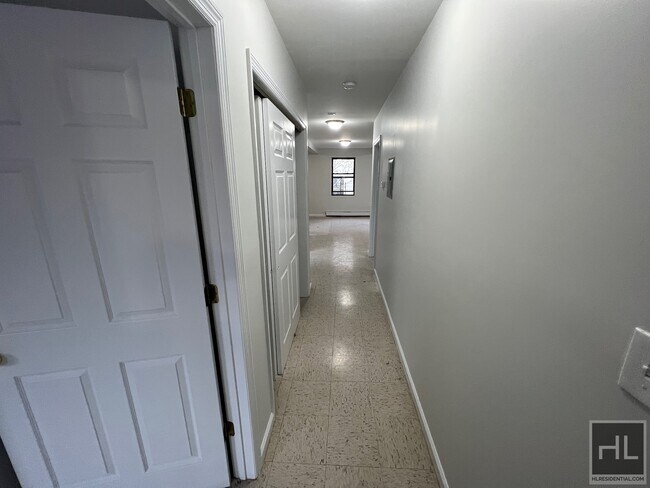 Building Photo - 3 AVENUE