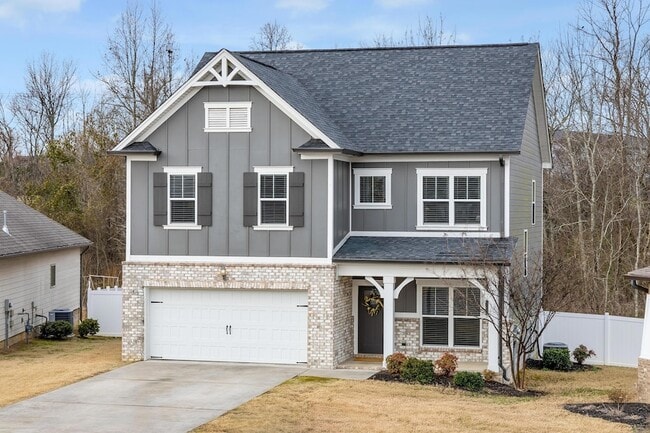 Building Photo - 1741 Timber Creek Rd NE