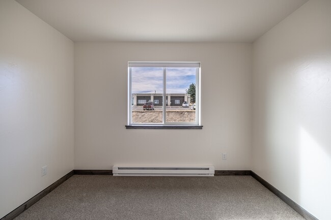 Building Photo - 3391 Crosswind Ct