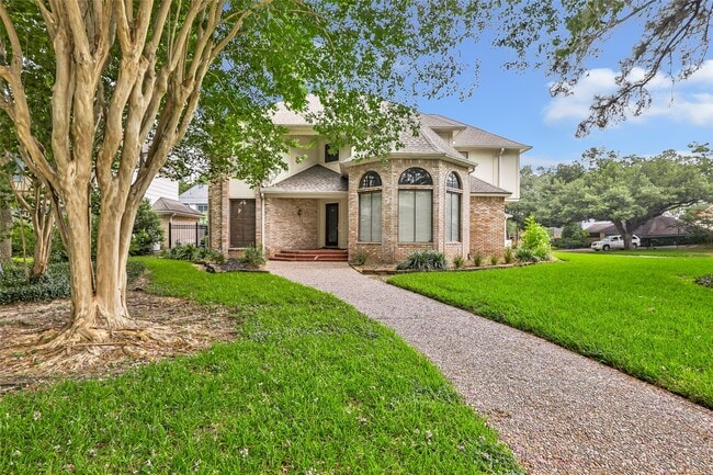 Building Photo - 12102 Moorcreek Dr