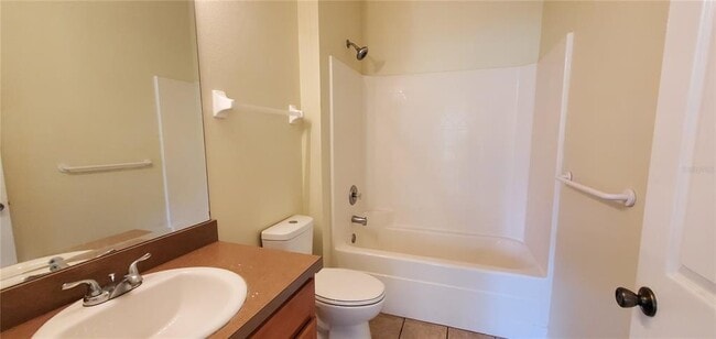 Building Photo - 356 Monroe Cir