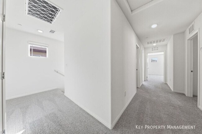 Building Photo - 4440 Bayley Skye Ave