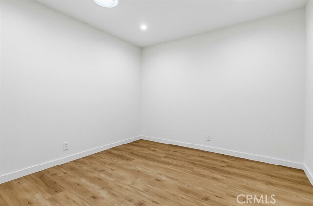 Building Photo - 5440 Alcove Ave