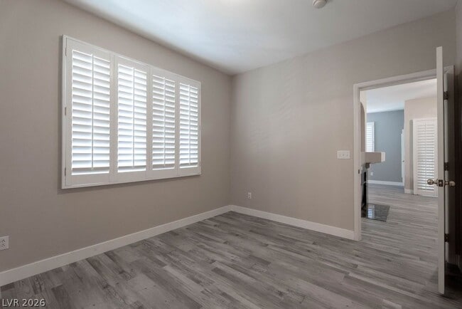 Building Photo - 9050 W Warm Springs Rd