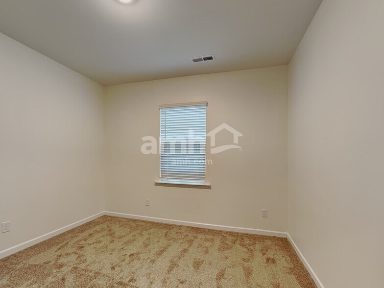 Building Photo - 416 Bryson Blvd