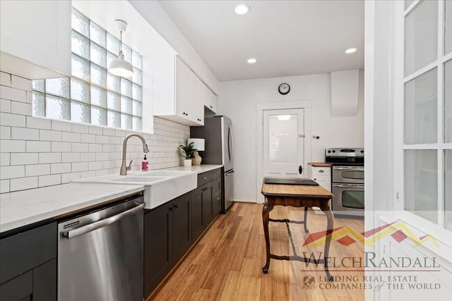 Building Photo - 1 Bed 1 Bath in Salt Lake Avenues