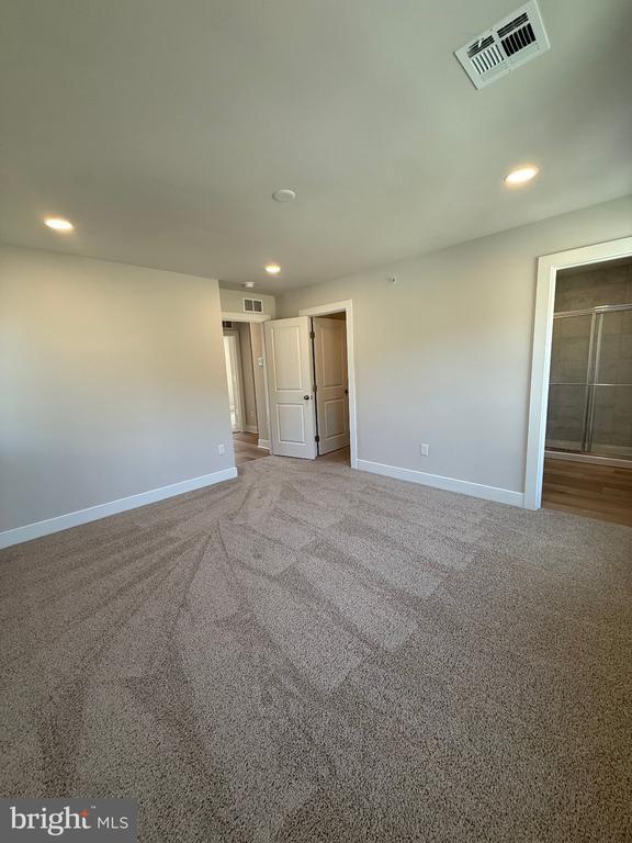Building Photo - 4127 Ridgeview Ave