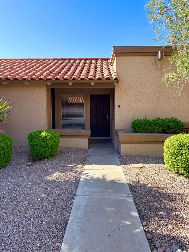 Building Photo - **BRAND NEW!! FULLY RENOVATED CONDO IN CHANDLER (CHANDLER BLVD & COOPER)**