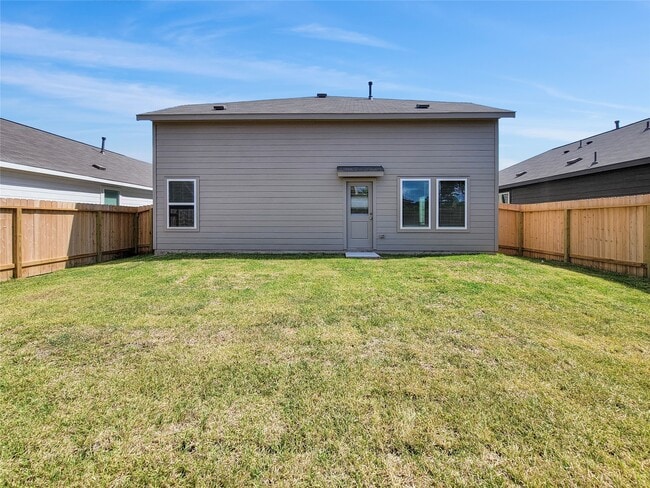 Building Photo - 273 Douglas Hls Dr