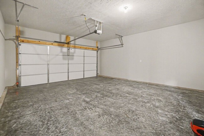 Building Photo - 145 Southwind Blvd