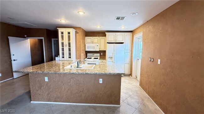 Building Photo - 1613 Carse Dr