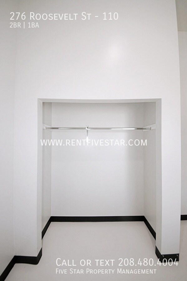 Building Photo - 276 Roosevelt St