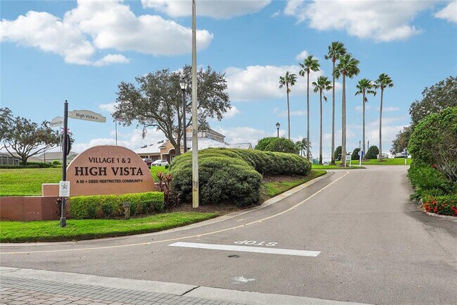 Building Photo - 235 Royal Palm Dr