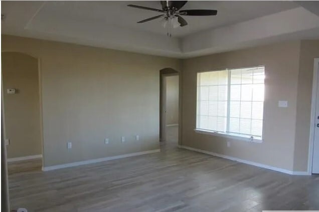 Building Photo - 9020 Empress Ln