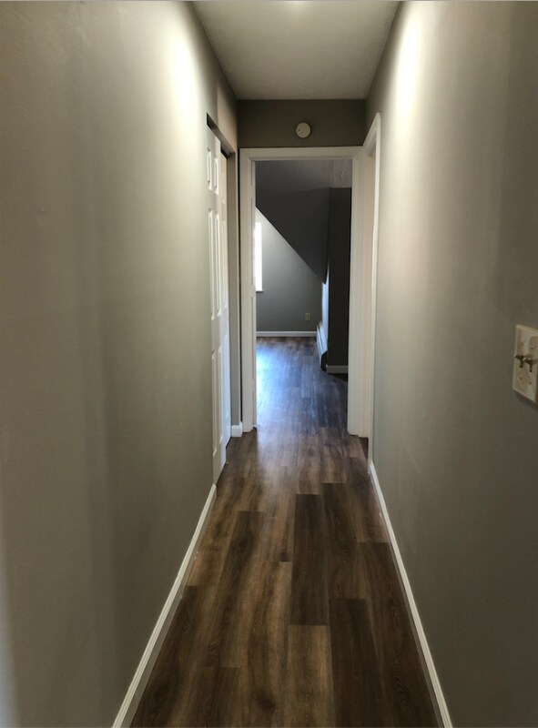 Building Photo - 2232 St James Ave