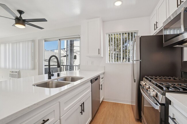 Interior Photo - 17 Northstar