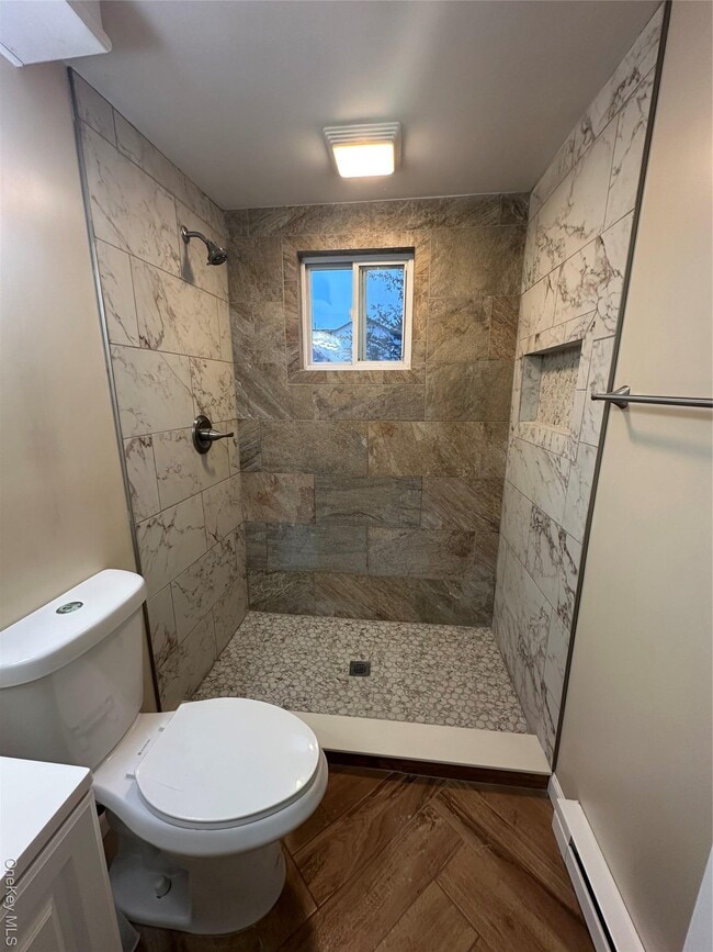 Building Photo - 1 Huron Dr