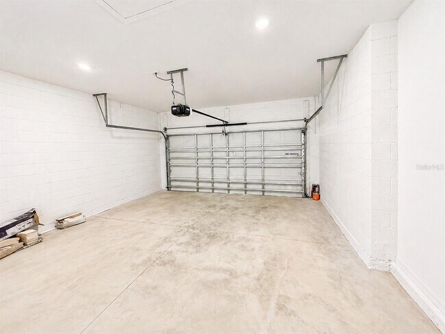 Building Photo - 5712 Haystack Dr