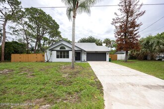 Building Photo - 6655 Corto Rd