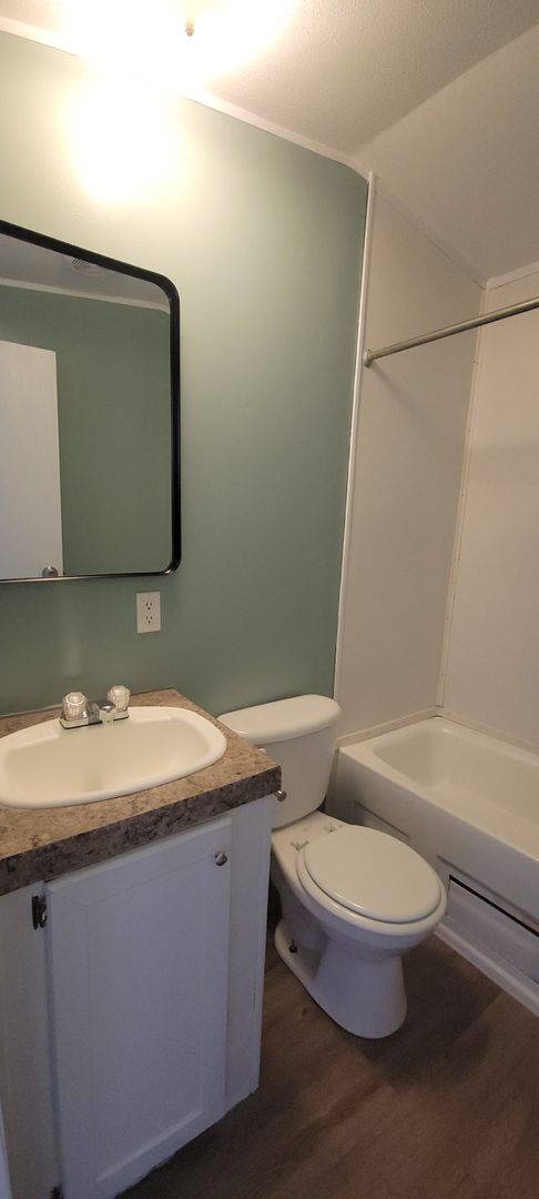 Building Photo - Nice 3 bedroom/2 bath home in Willow Oak M...