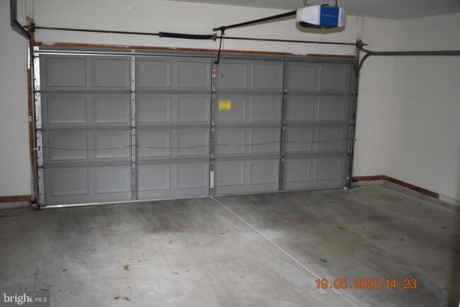 Building Photo - 16 Michael Ct