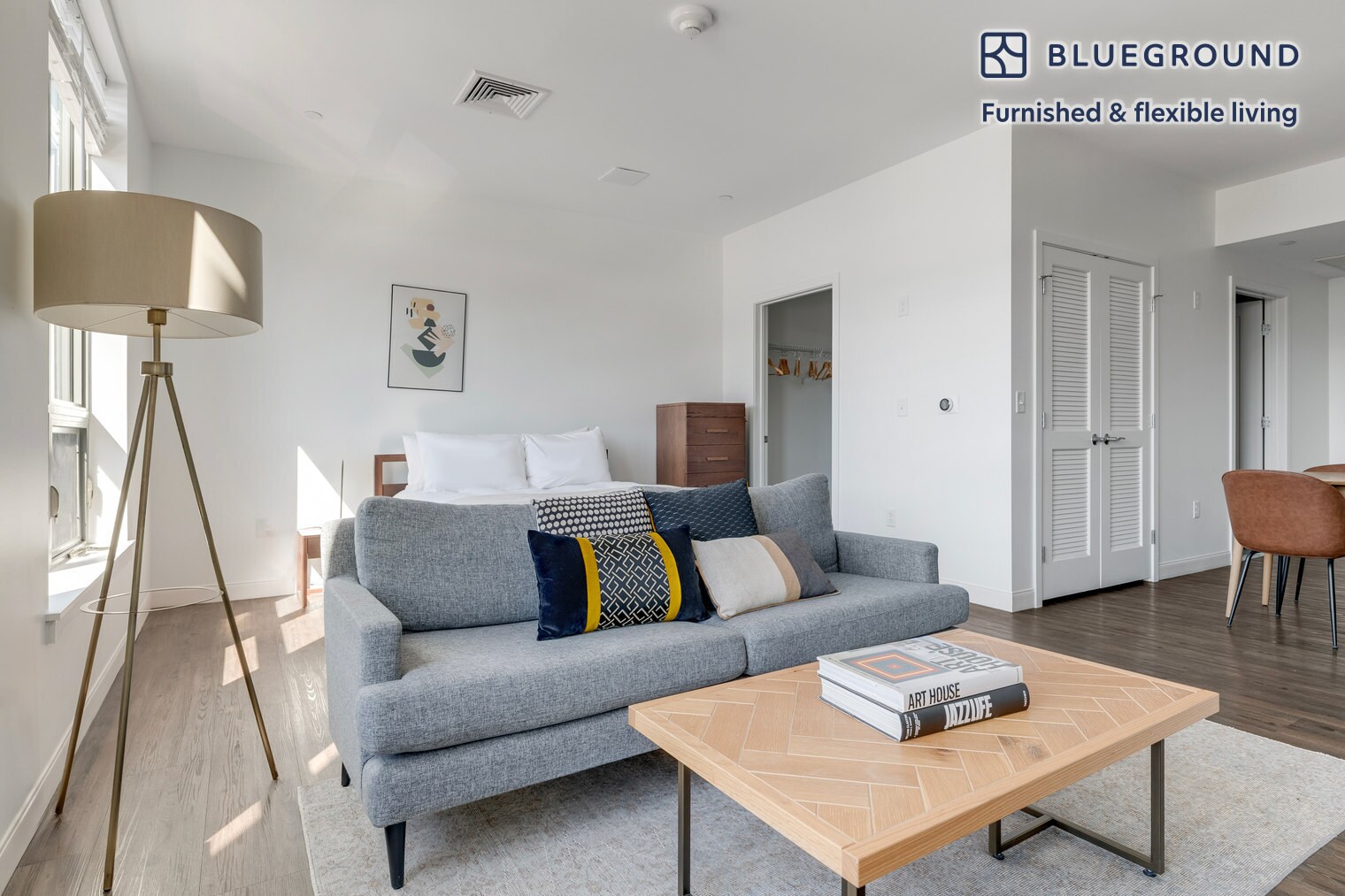 Building Photo - 845 Washington St