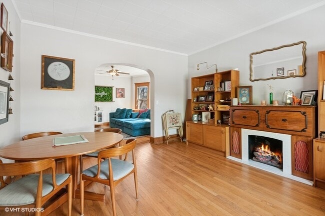 Building Photo - 7227 Jackson Blvd