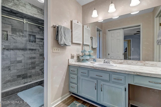 Building Photo - 1908 Sea Oats Dr