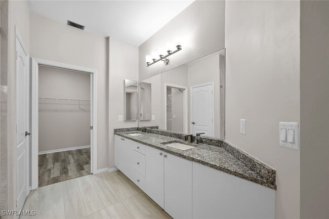 Building Photo - 9342 Lake Abby Ln