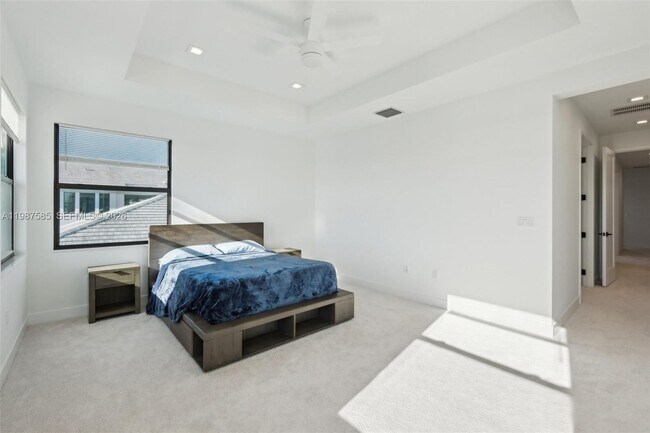 Building Photo - 13076 Feathering Wy