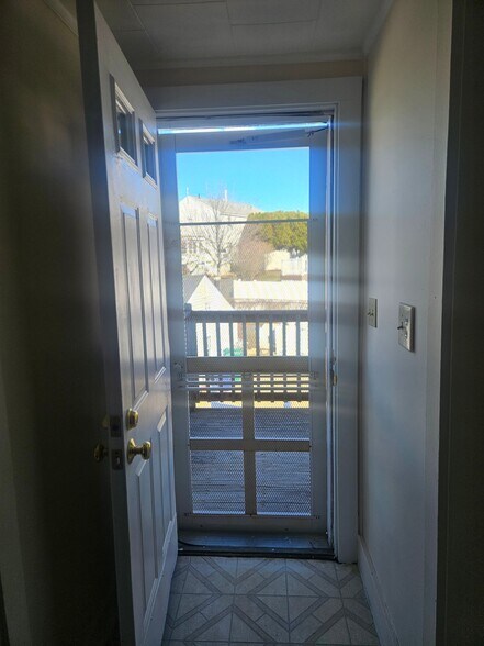 Building Photo - 522 Ocean Blvd