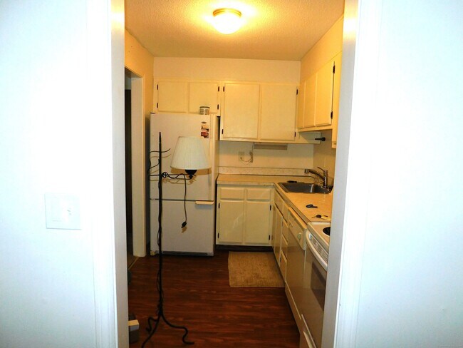 Building Photo - 85 Oxbow Dr