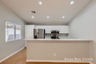 Building Photo - 4443 Donica Rose Ct