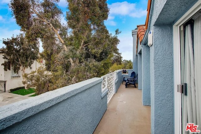 Building Photo - 4843 W 118th St