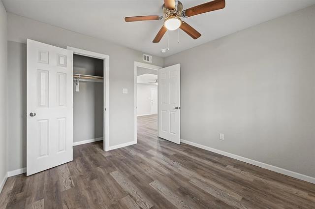 Building Photo - 500 US-75