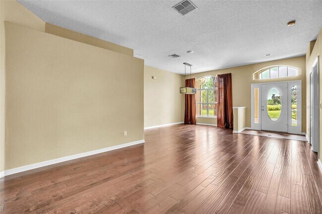 Building Photo - 10027 Hart Branch Cir