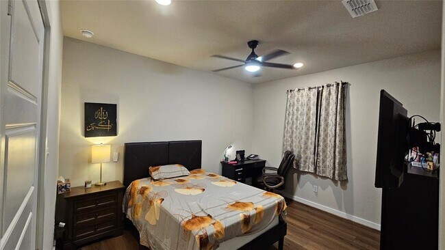 Building Photo - 18218 Bluebird Br Ln