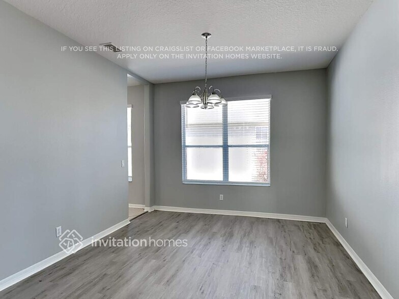 Building Photo - 3909 101st Ave E