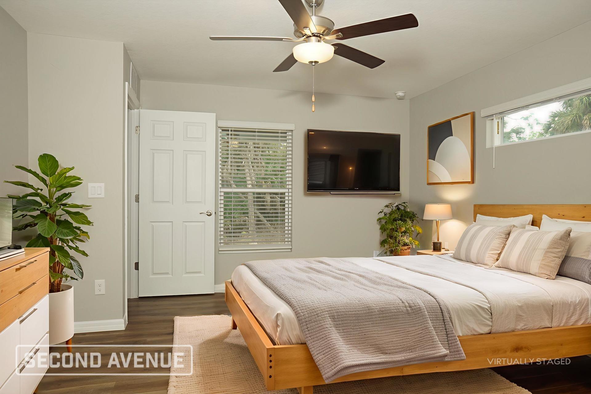 Building Photo - 105 Sherbourne St