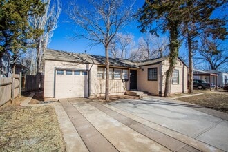 Building Photo - 2408 32nd St