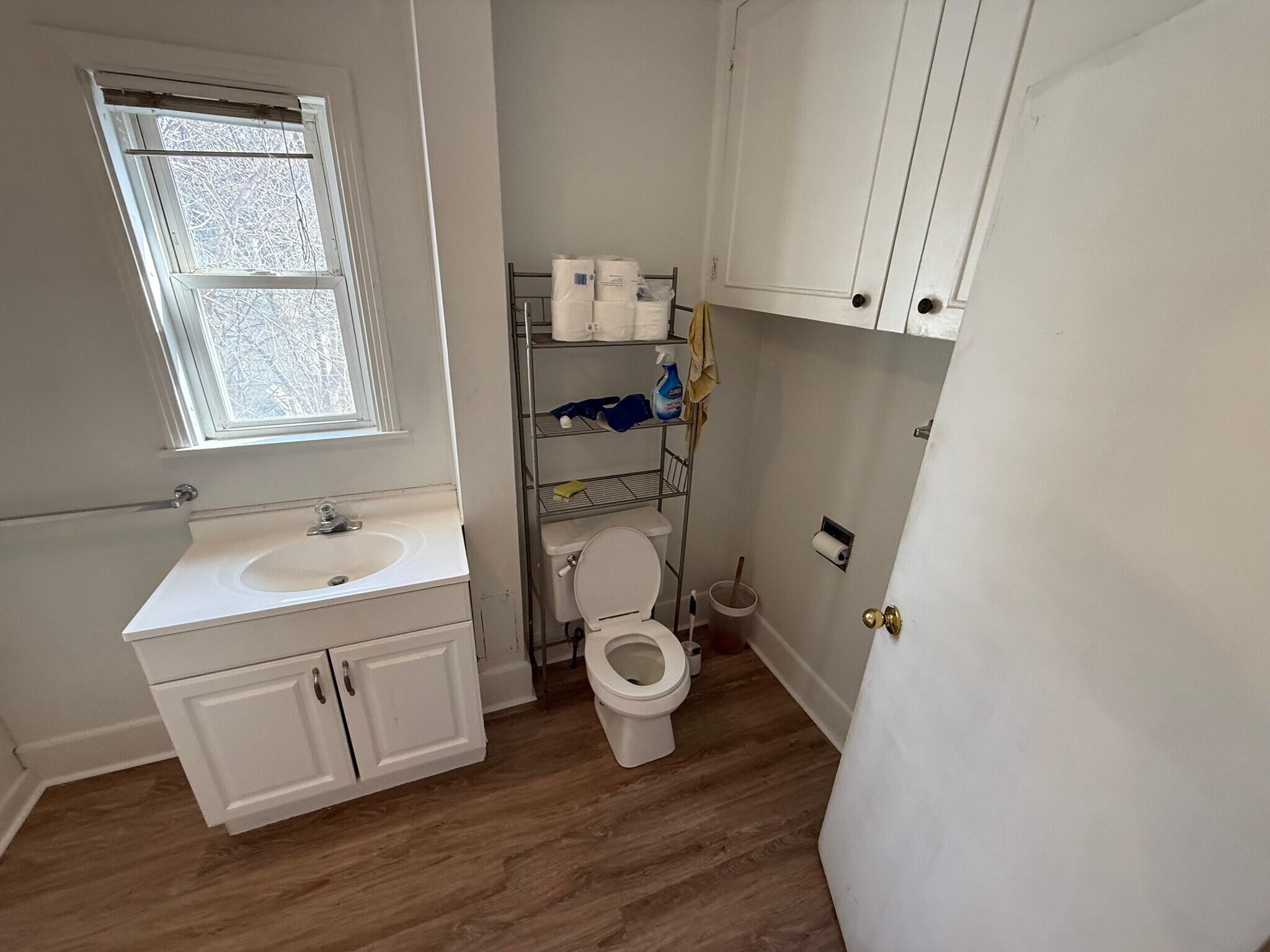 Building Photo - 10-2 Russell St