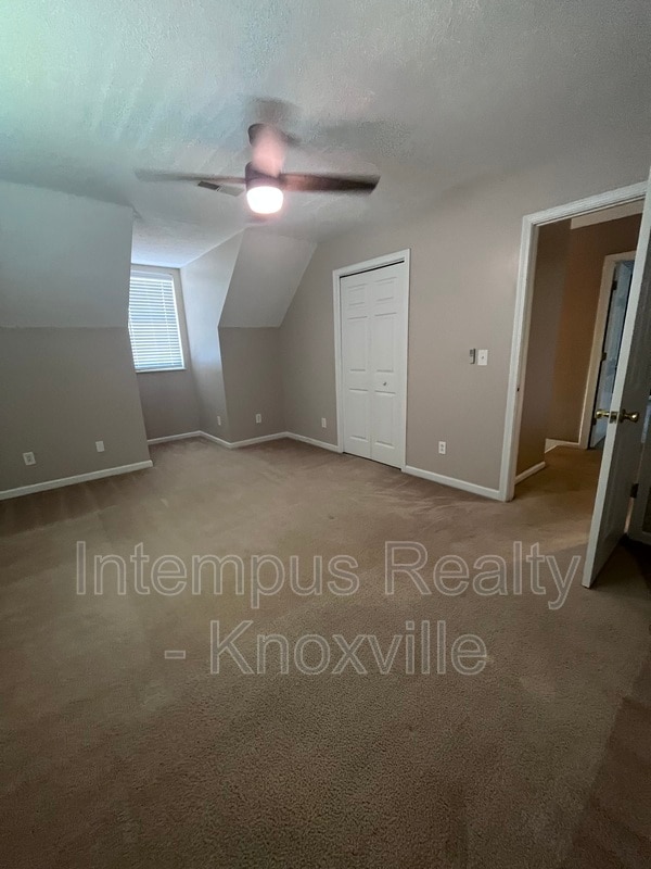Building Photo - 7728 Chapel Bend Dr